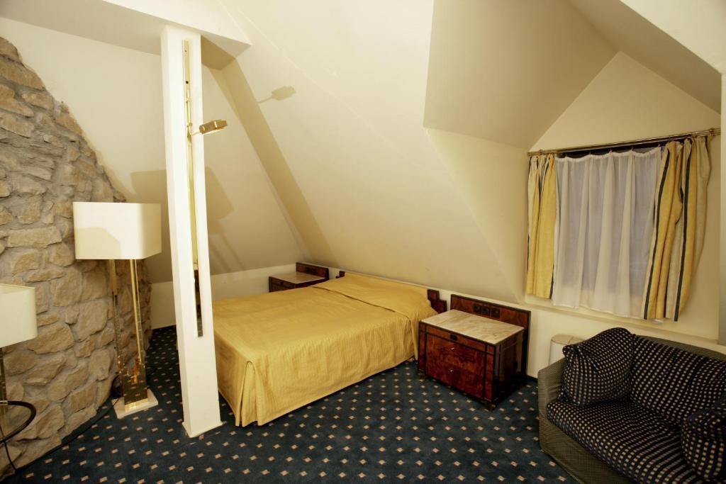 Hotel Podzamcze Tarnow Luaran gambar