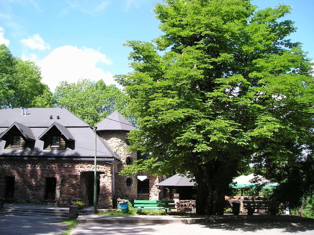 Hotel Podzamcze Tarnow Luaran gambar