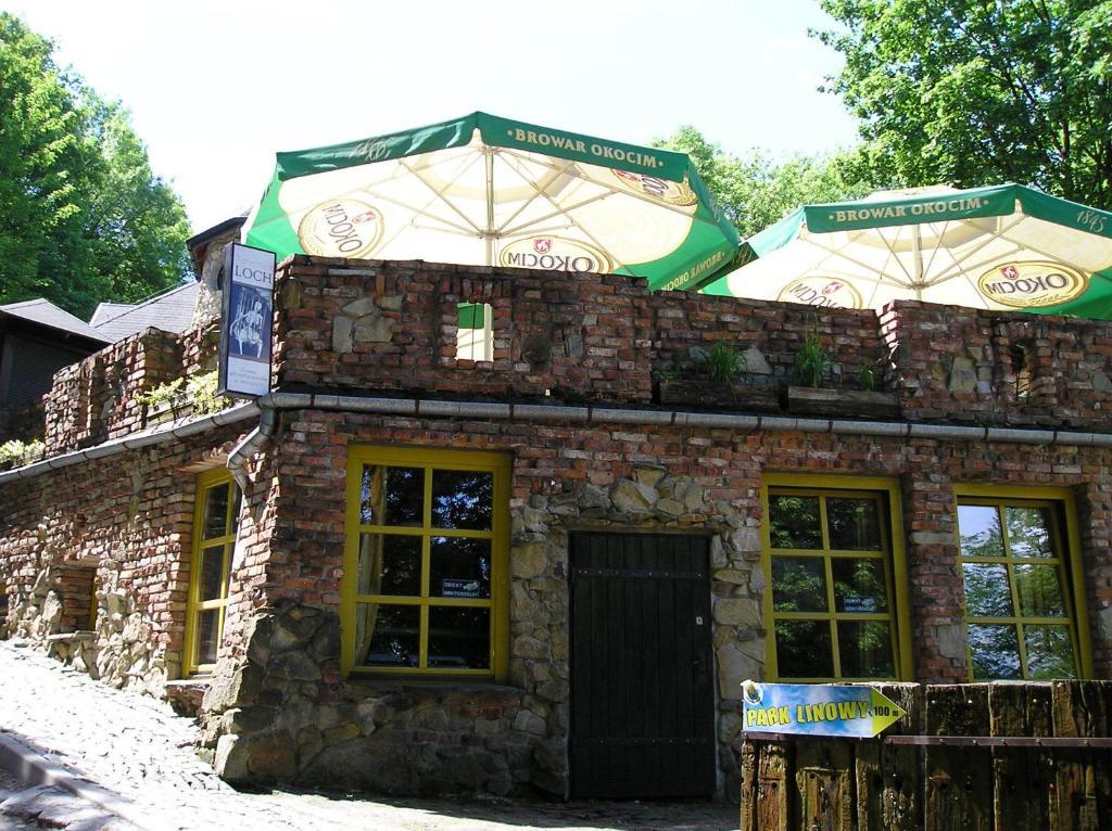 Hotel Podzamcze Tarnow Luaran gambar