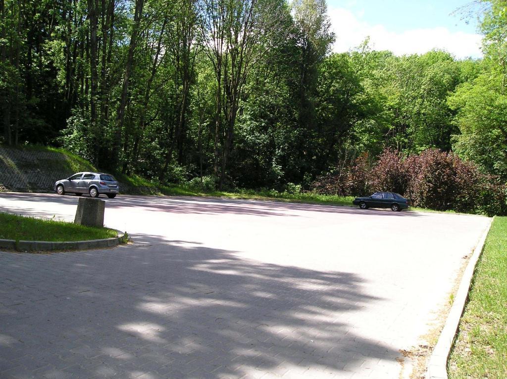 Hotel Podzamcze Tarnow Luaran gambar