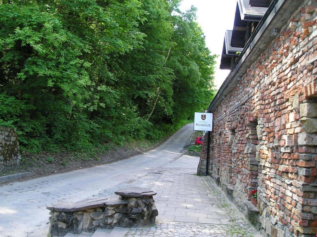 Hotel Podzamcze Tarnow Luaran gambar