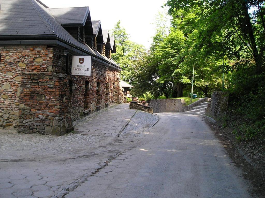 Hotel Podzamcze Tarnow Luaran gambar