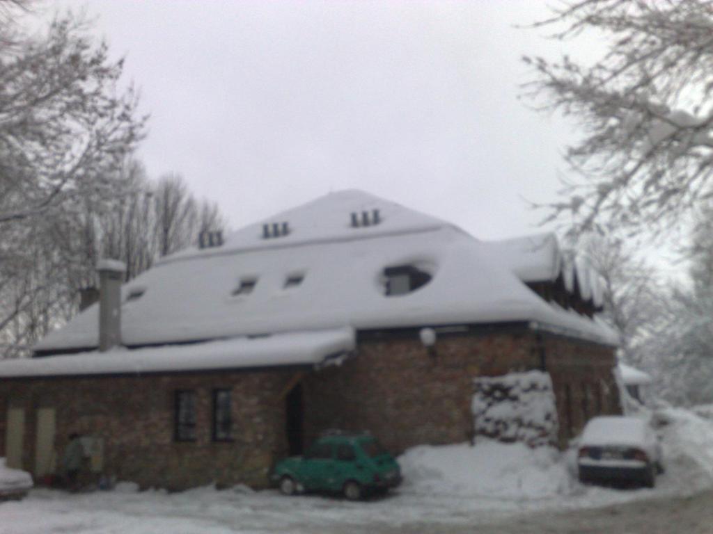 Hotel Podzamcze Tarnow Luaran gambar