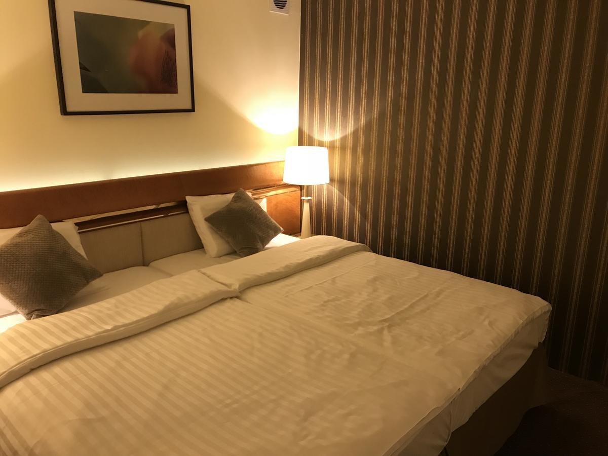 Hotel Podzamcze Tarnow Luaran gambar